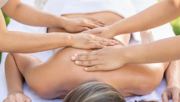 Four-Hand-Massage in Indiranagar, Bangalore