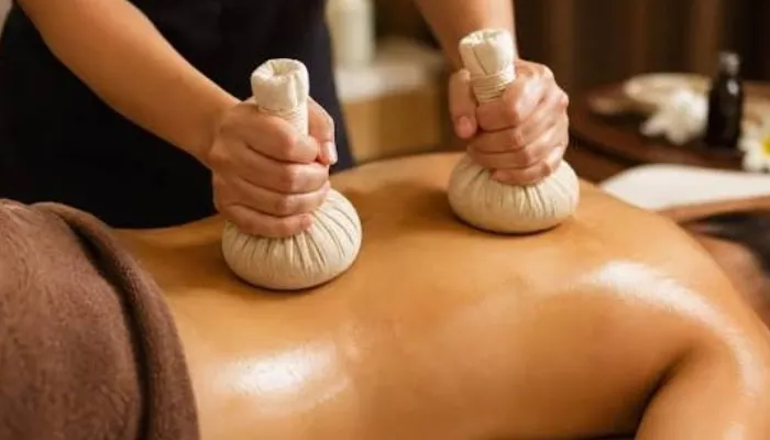 Herbal-Potli-Massage in Indiranagar, Bangalore